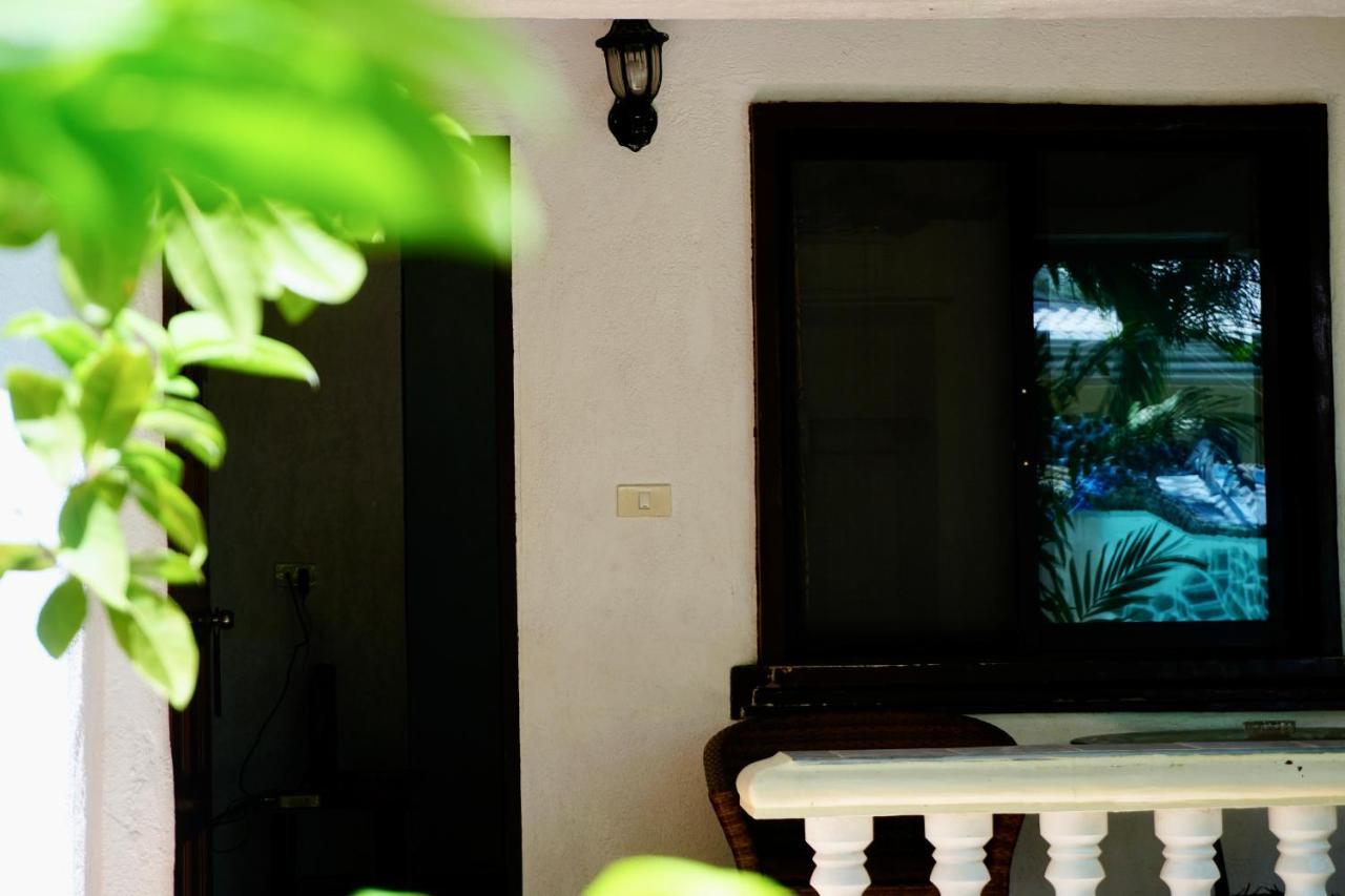 Flower Garden Resort بنغلاو المظهر الخارجي الصورة